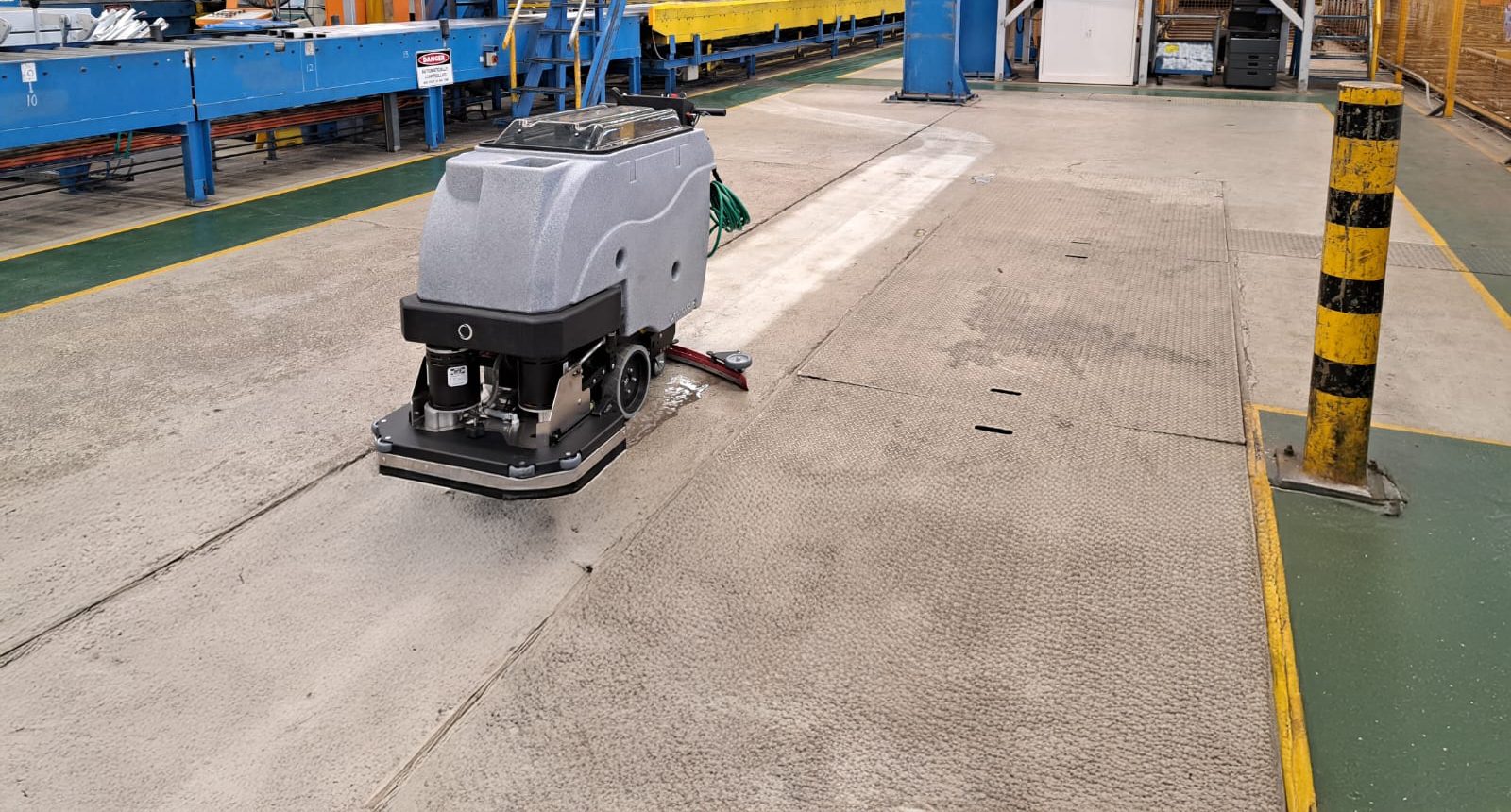 Industrial Scrubbers